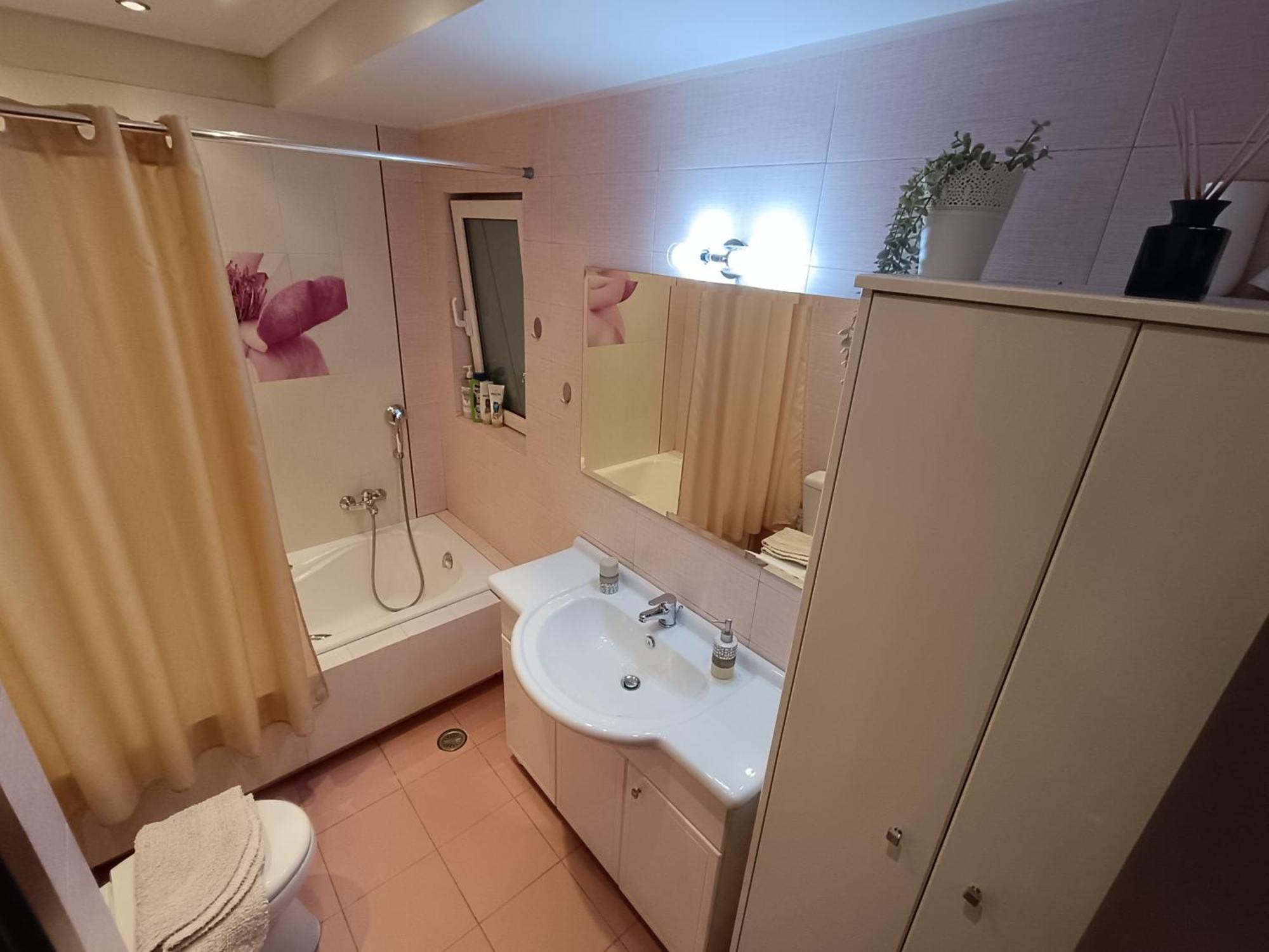New Elegant Roof Apartment Acharny Zewnętrze zdjęcie